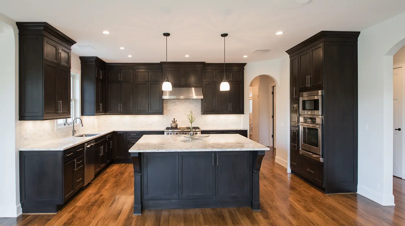 Two-tone cabinet combination finish